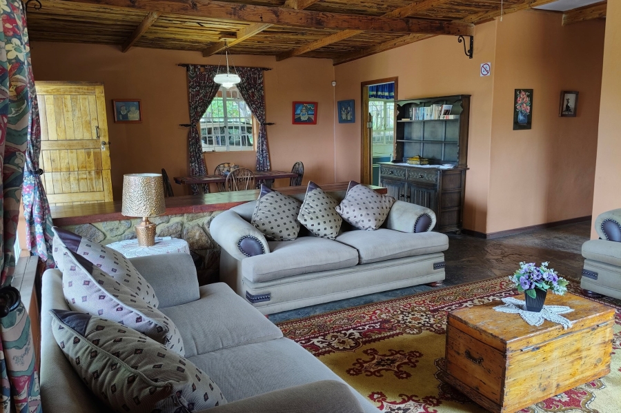 4 Bedroom Property for Sale in Hartbeespoort Rural North West